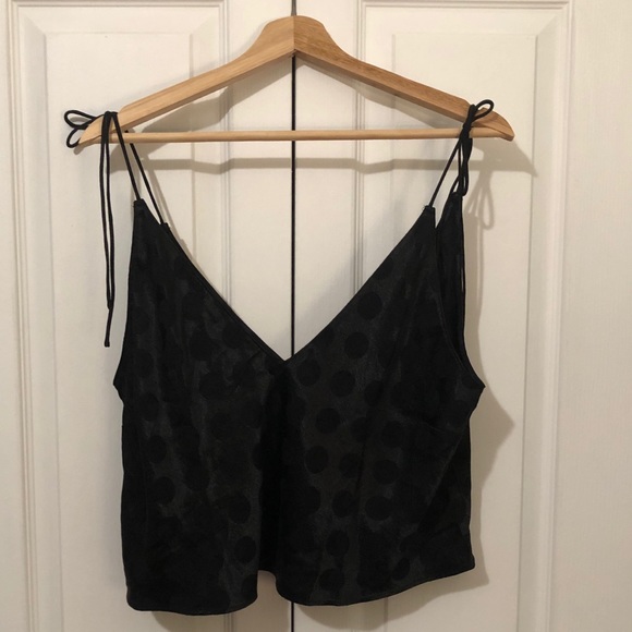 Victoria's Secret Tops - Victoria’s Secret Cropped Tank Top